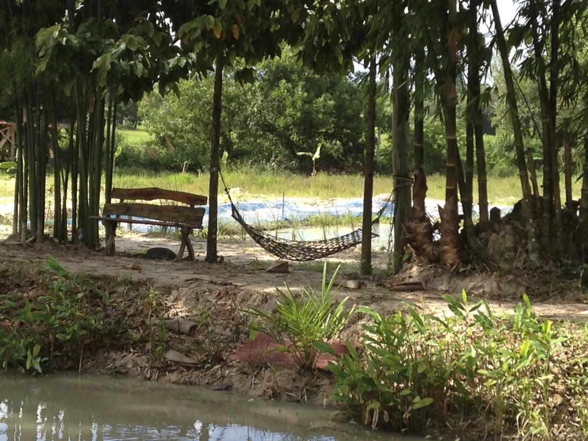 Areeya Resort Watthana Nakhon Екстериор снимка
